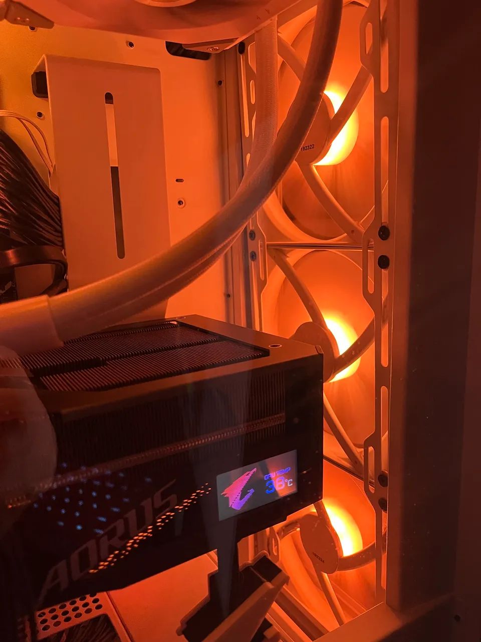 RTX 4080 SUPER AORUS - Foto 2
