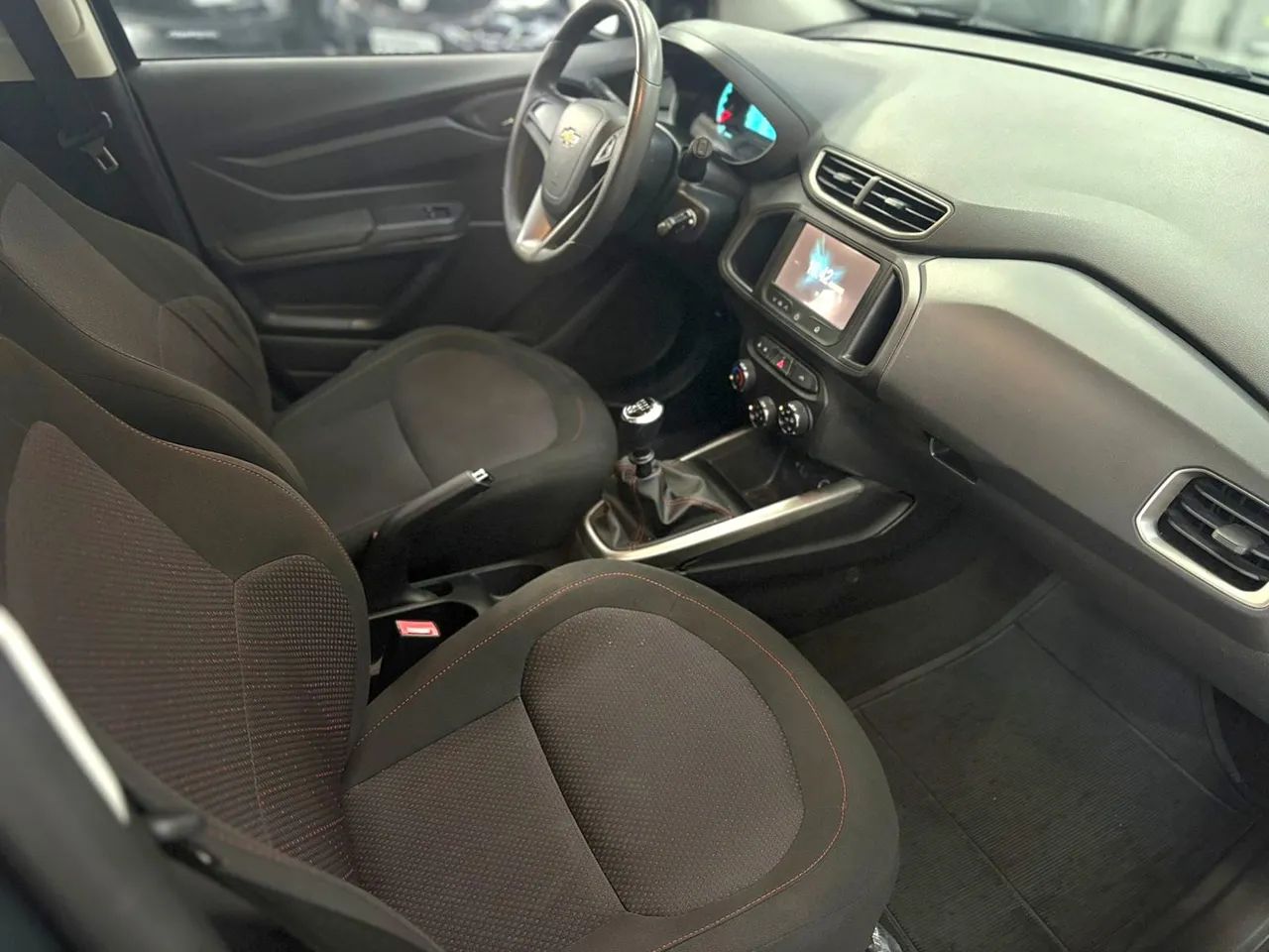 Chevrolet Onix Hatch LT 1.4 8V Flex Mec. 4P, foto 10 de 12