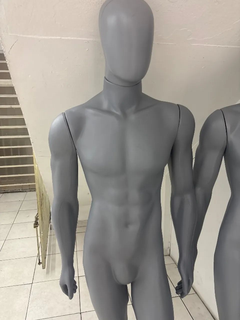 Manequim masculino  - Foto 2