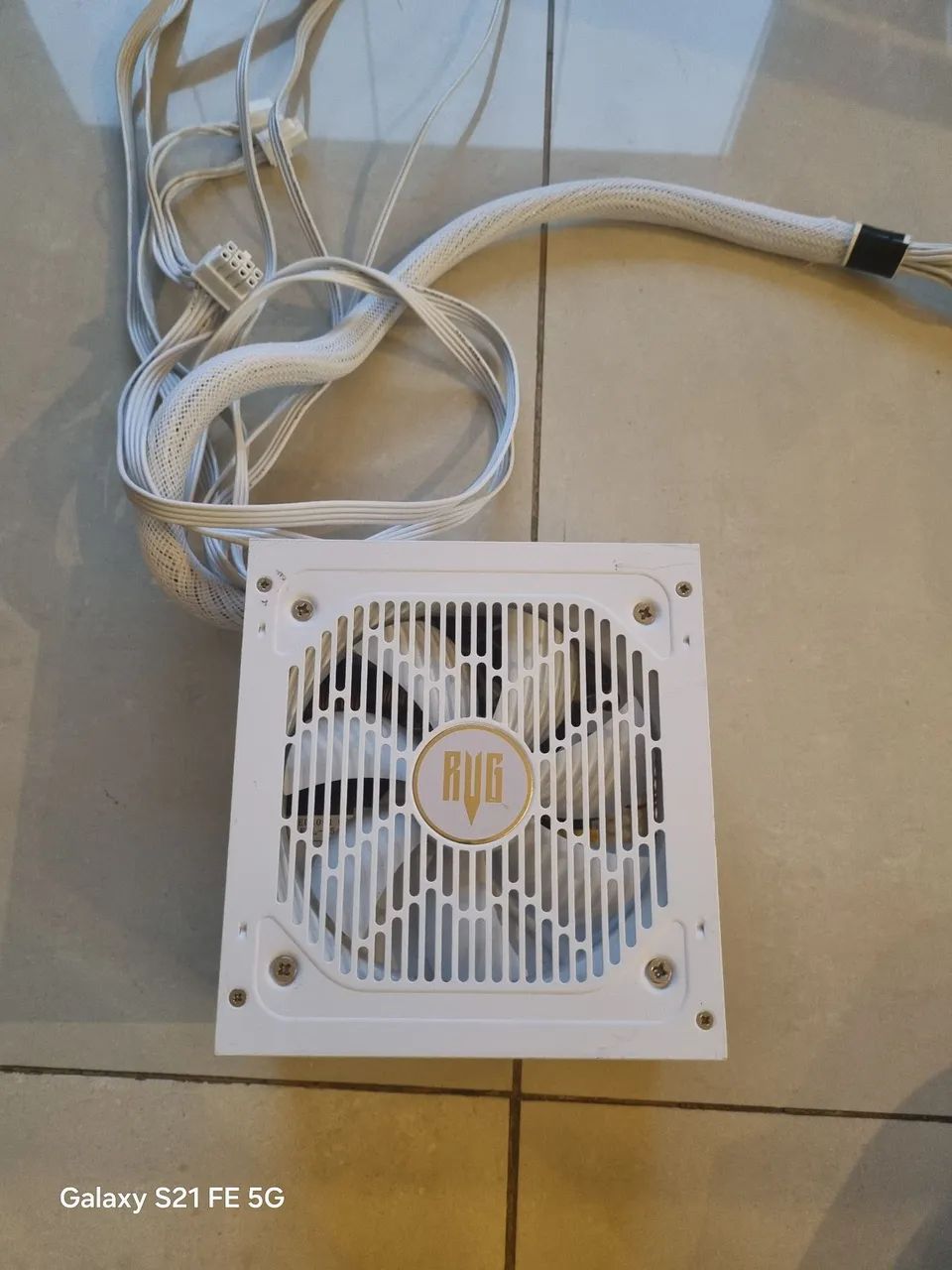 Fonte Revenger Maximus 550W  - Foto 4