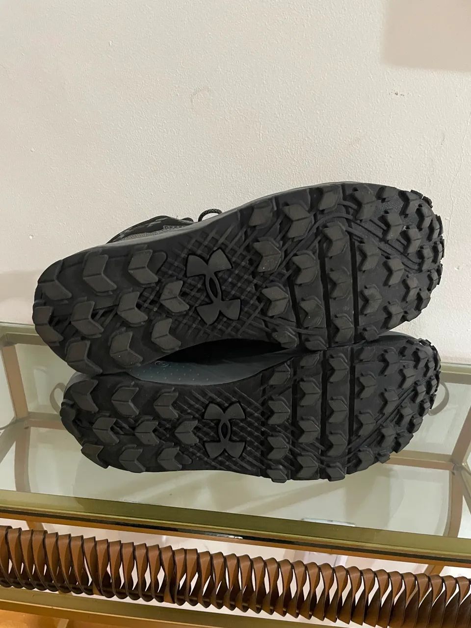 Tênis Under Armour Defense Mid - Foto 5