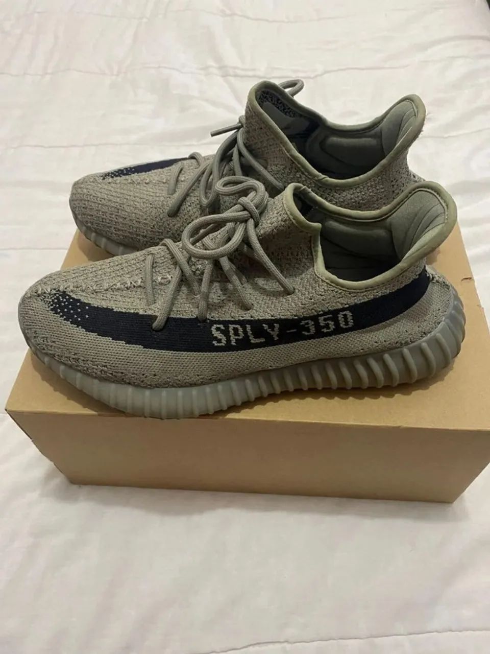 Tenis Yeezy 350 V2 Granite