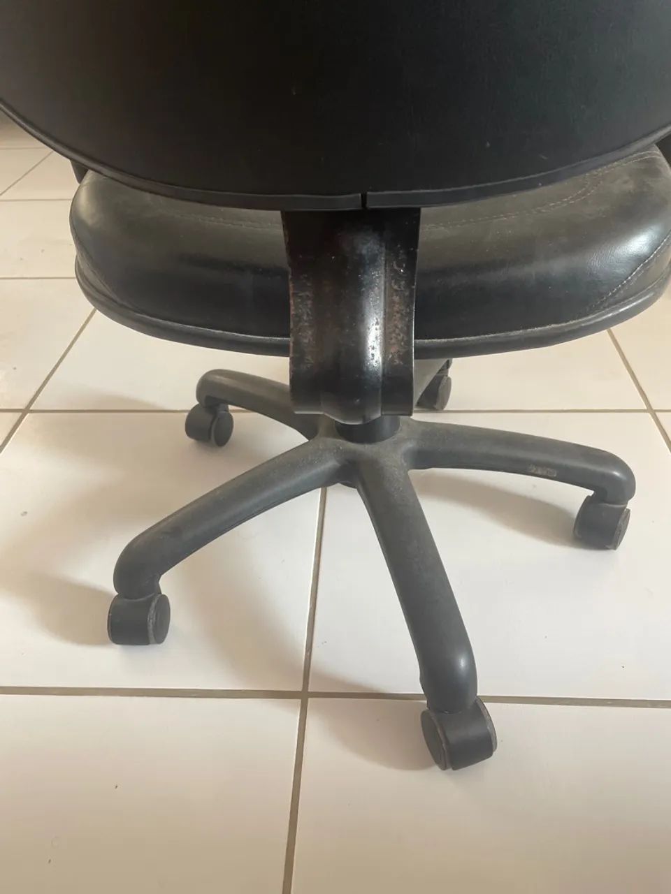 Cadeira de escritório - Foto 3