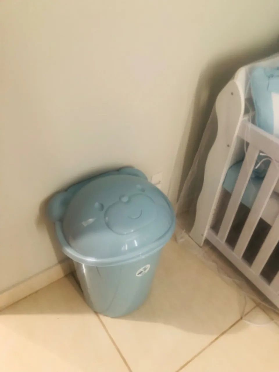 Balde de roupa e Lixeira bebê Azul 