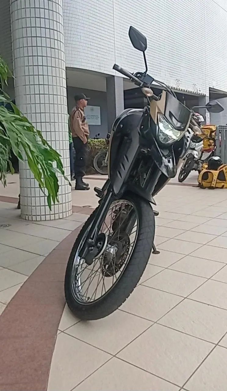Lander 2020 Quitada e em dias, sem multas, revisada. - Foto 3