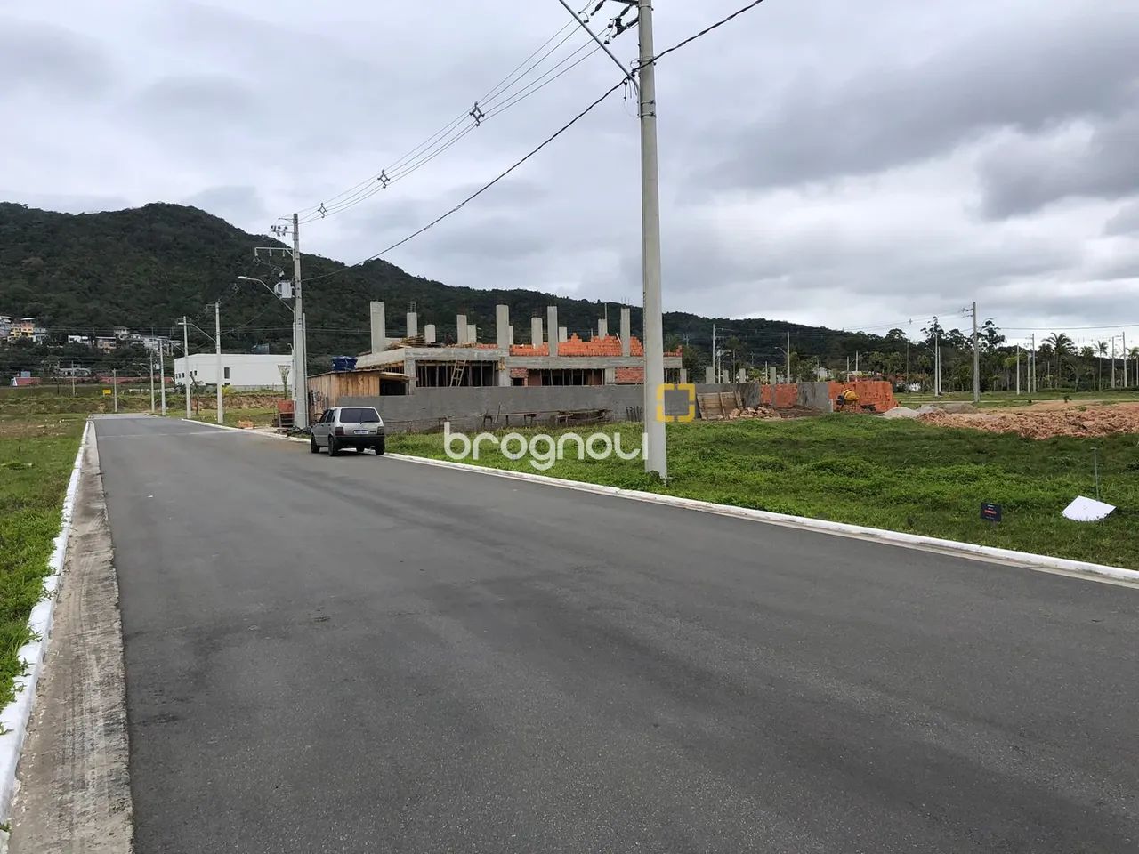 Terreno com 450 mt² no Lot Real Parque - Foto 2