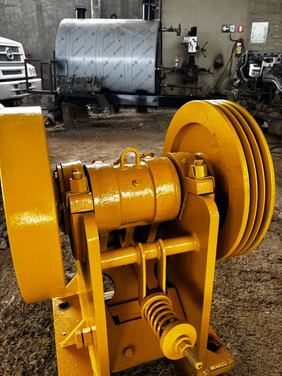 BRITADOR DE MANDÍBULA 20x15 - Foto 3