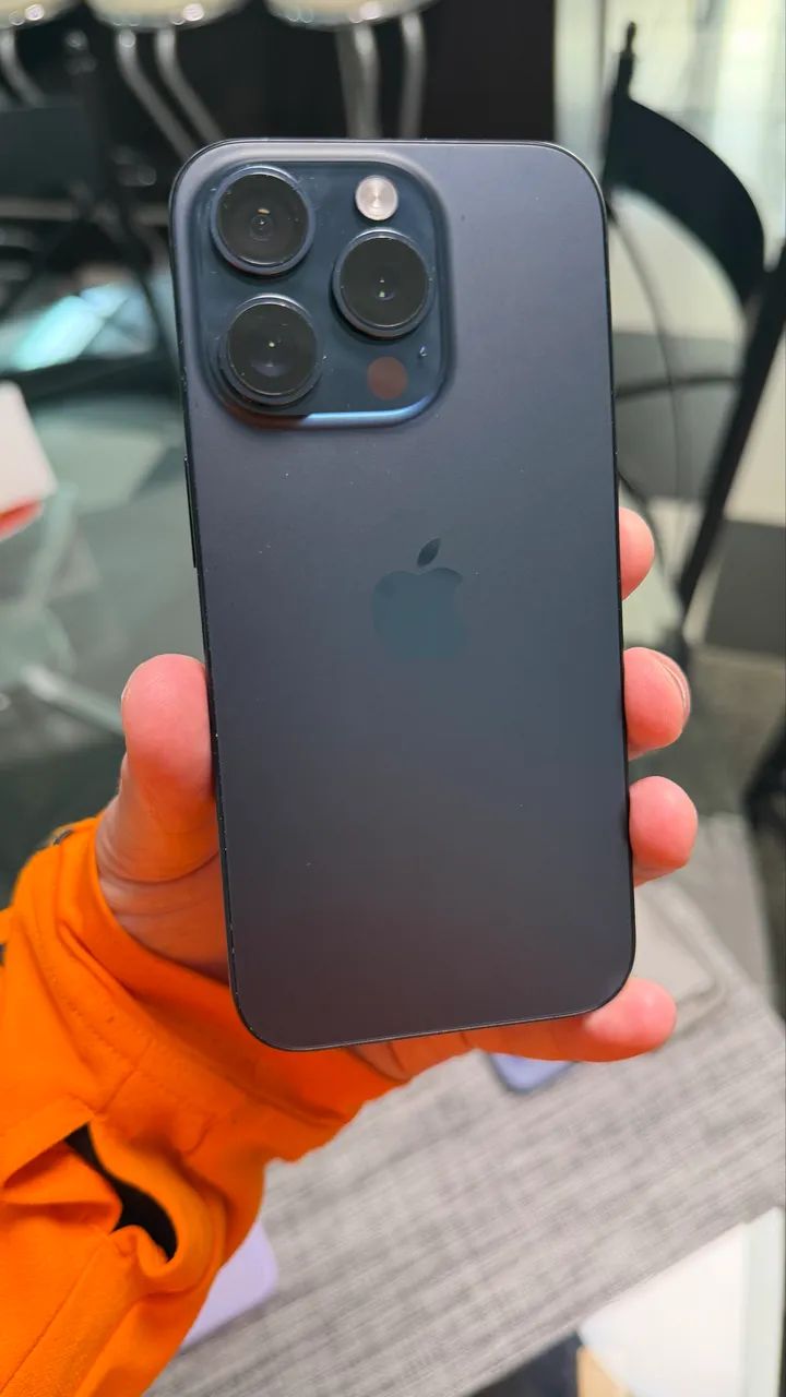 Iphone 15 Pro - Foto 2