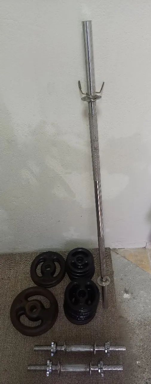 PAR DE HALTER E BARRA COM 34kg