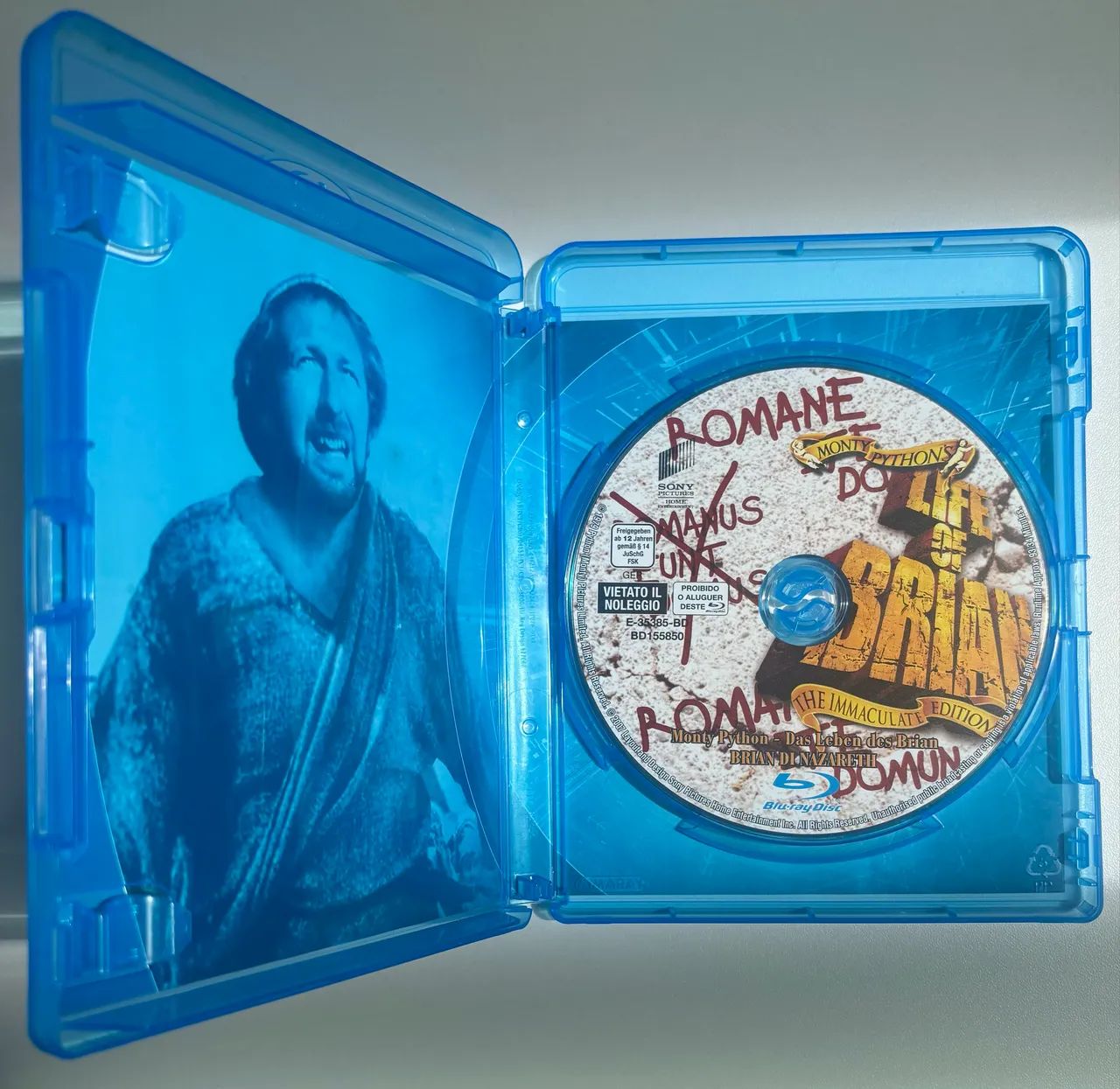 Blu-Ray Monty Python A Vida de Brian - Edição Imaculada - Original em Ótimo estado - Foto 3