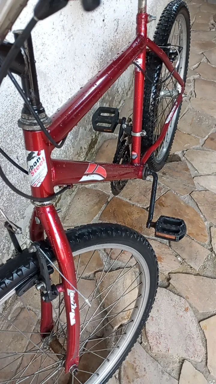 Bicicleta aro 26 usada  - Foto 4