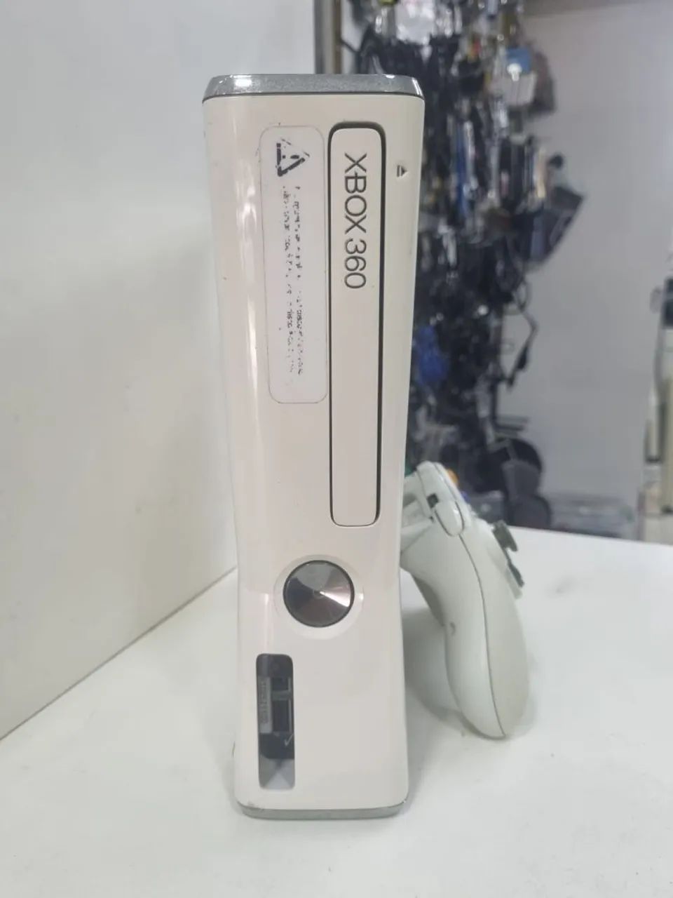 Xbox 360 slim branco 4gb - Foto 3