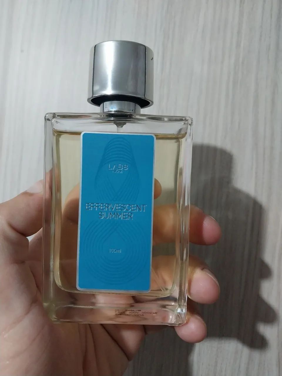 Perfume Effervescent summer 'usado apenas uma vez' 99ml - Foto 3