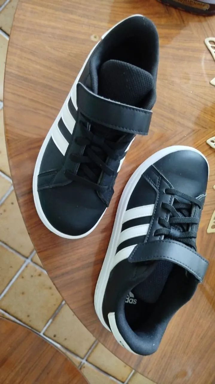 Tênis Adidas Original infantil  - Foto 2
