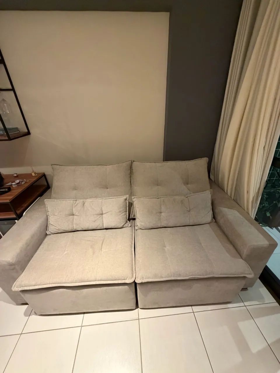 Sofá Retrátil e Reclinável 