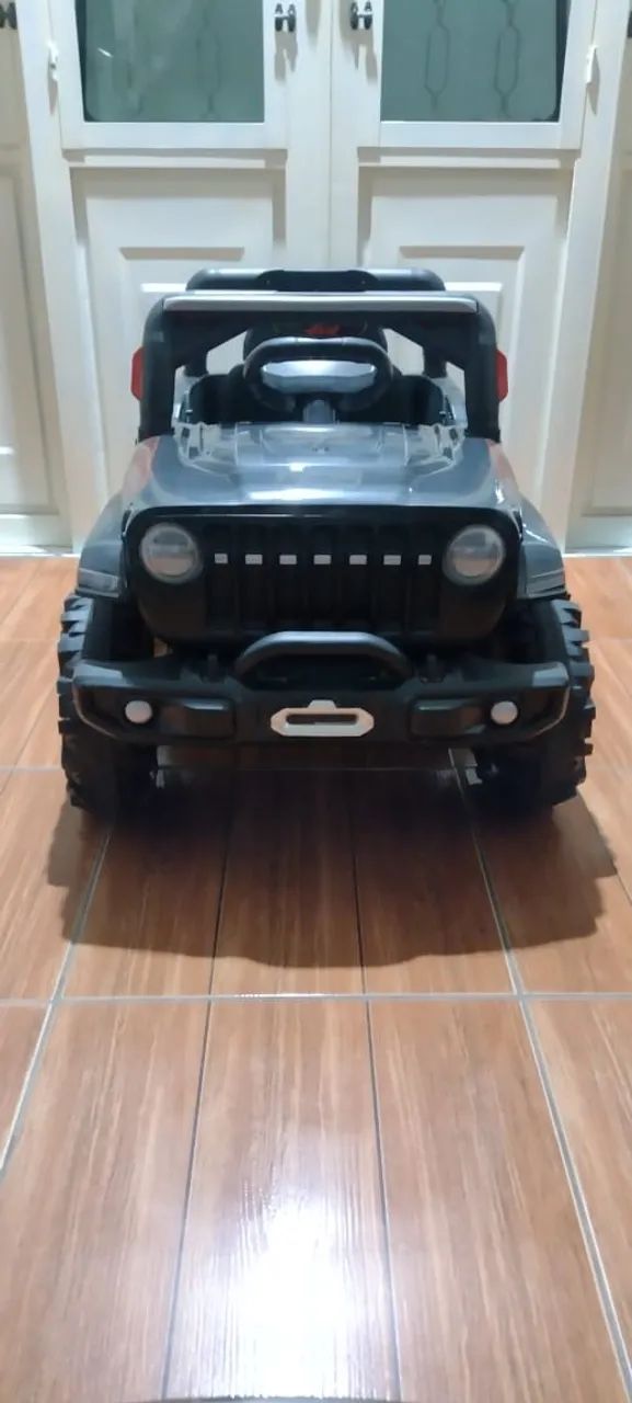 Carrinho infantil eletrico 