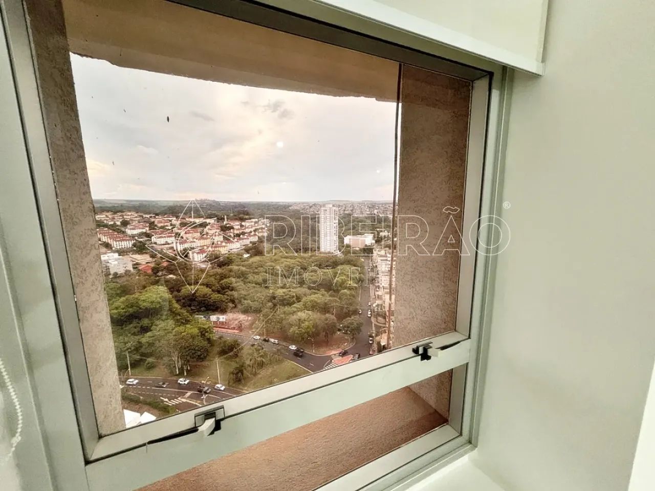 Sala comercial para locação no Edifício Empresarial Office Tower junto Ribeirão Shopping. - Foto 3