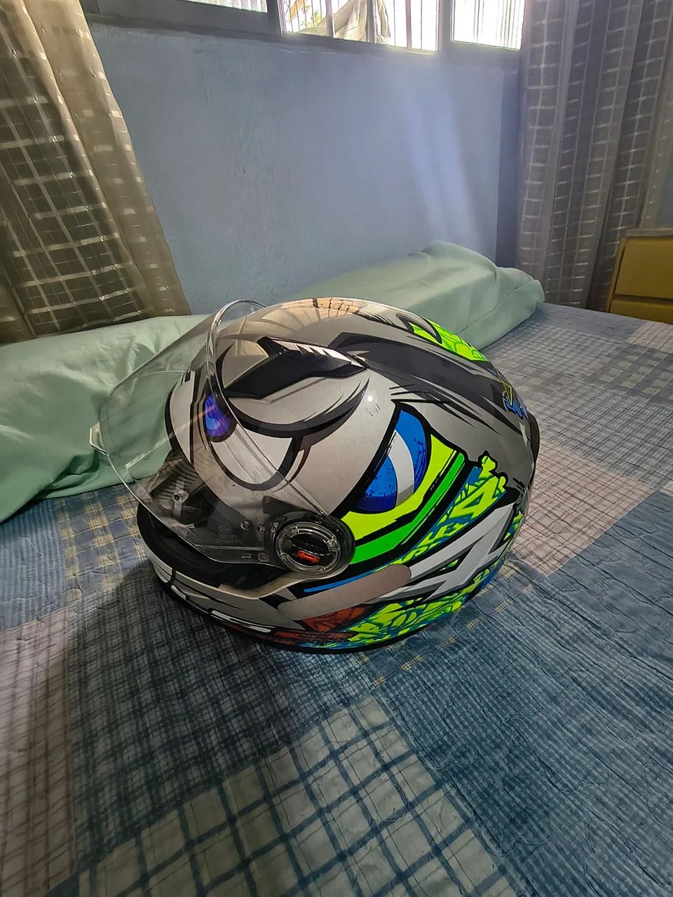 Capacete de moto LS2