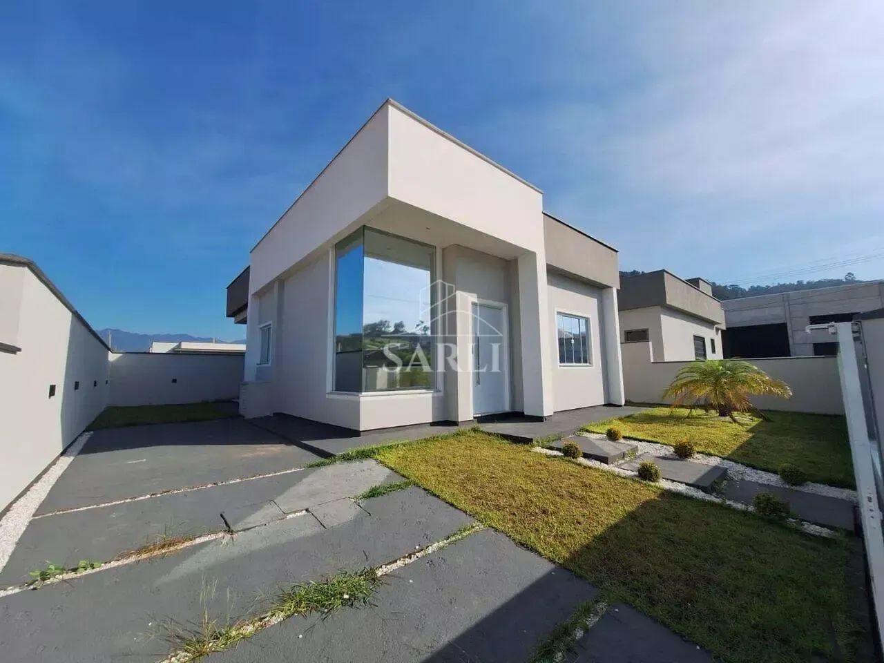 Casa nova, com 3 dormitórios, sendo 1 suíte, com de 82 m² Alto Aririu - Palhoça