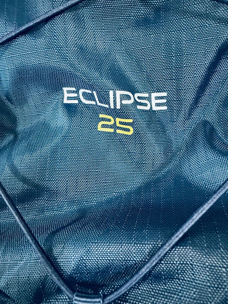 Mochila Lowe Alpine Eclipse 25L + Rain Cover Original - Estado de Nova - Foto 4