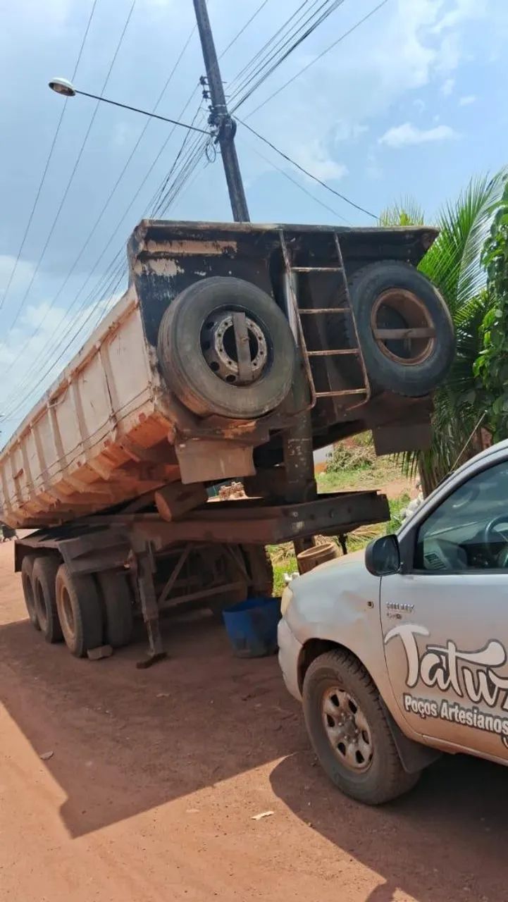 Carreta 3 eixos, caçamba - Foto 2