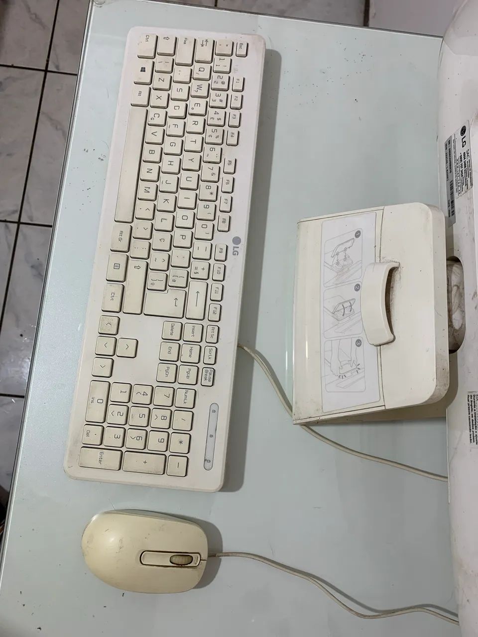 LG All in One 22v240 - Foto 5