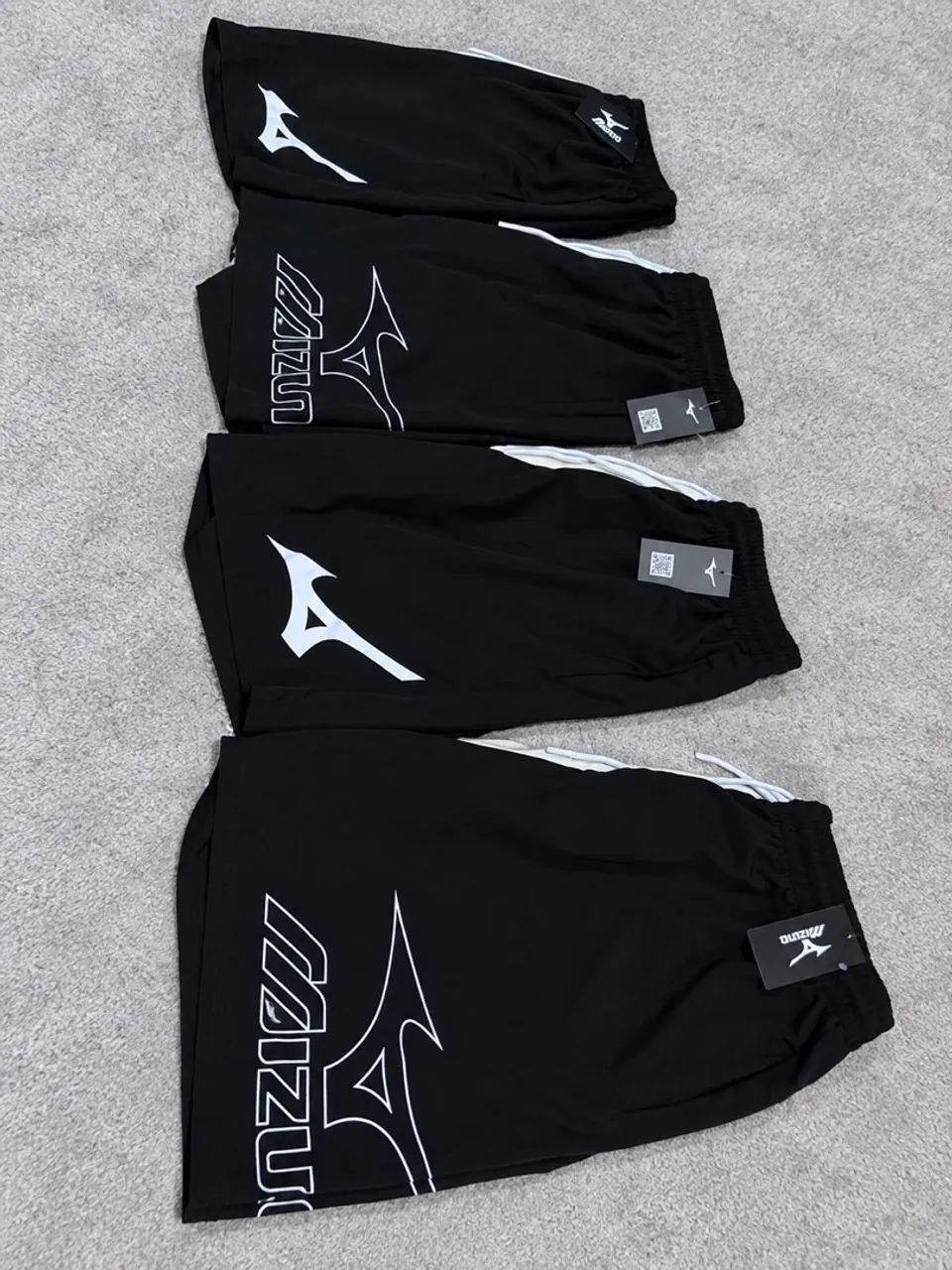 Bermuda Mizuno 