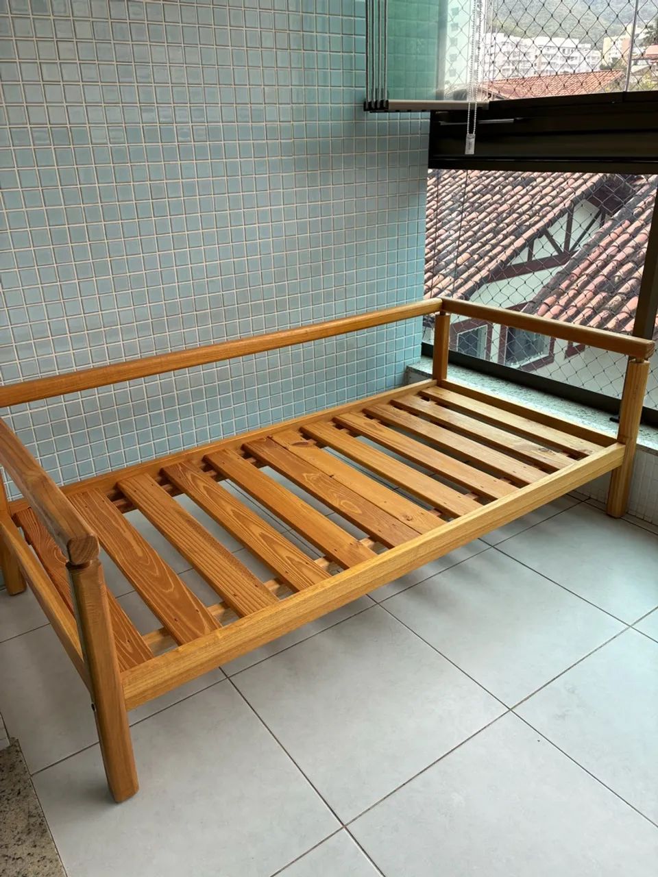 Sofá de madeira - estrutura  - Foto 2