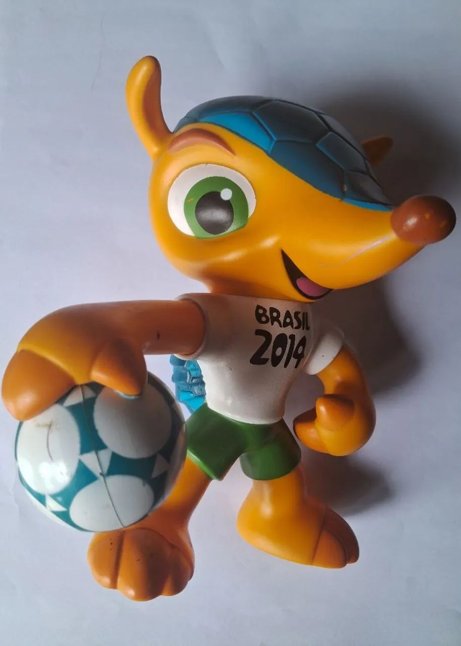 Fuleco Copa 2014 vinil 20cm - Foto 2