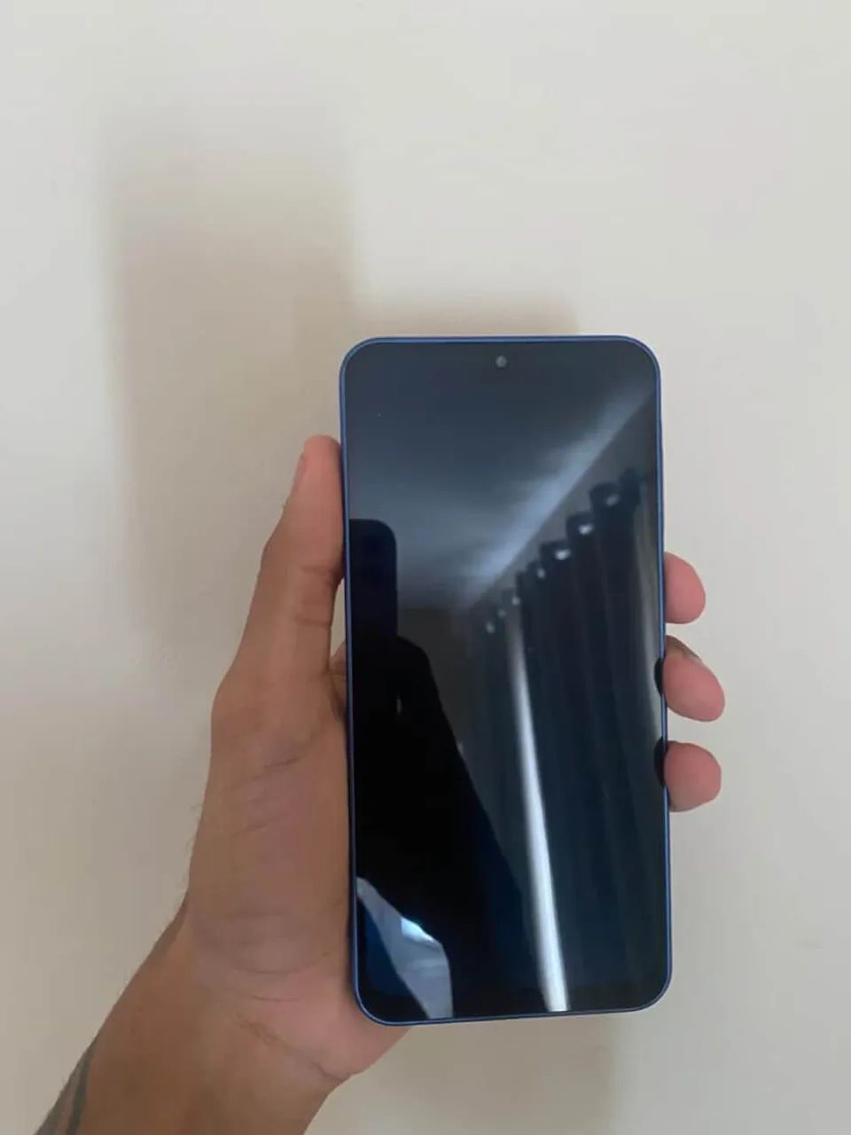 Celular semi novo um mês de uso ,Samsung A17 128gb 4 gb de ram  - Foto 3