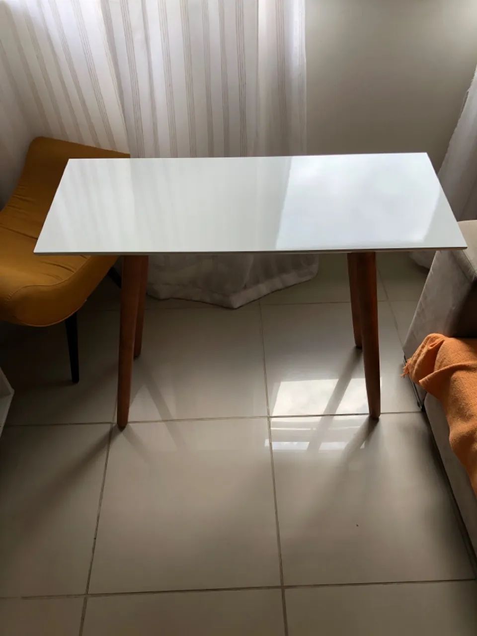 Aparador (mesa)