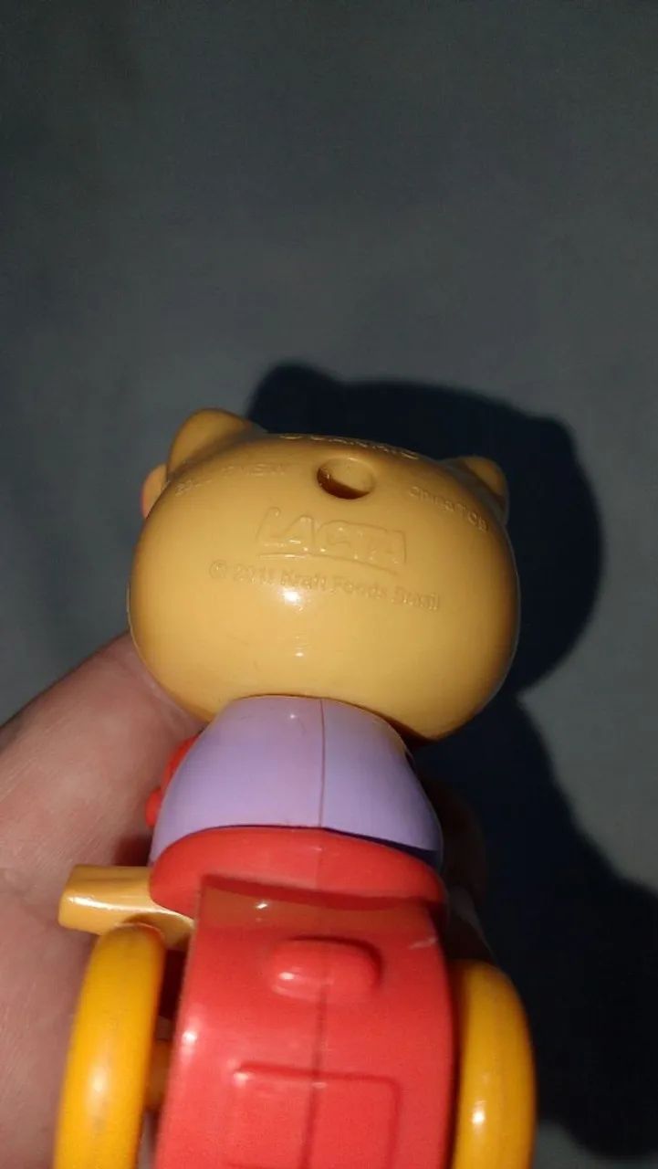 Lote com 2 brinquedos da Hello Kitty Lacta (2011/2012) funcionando <br> - Foto 5
