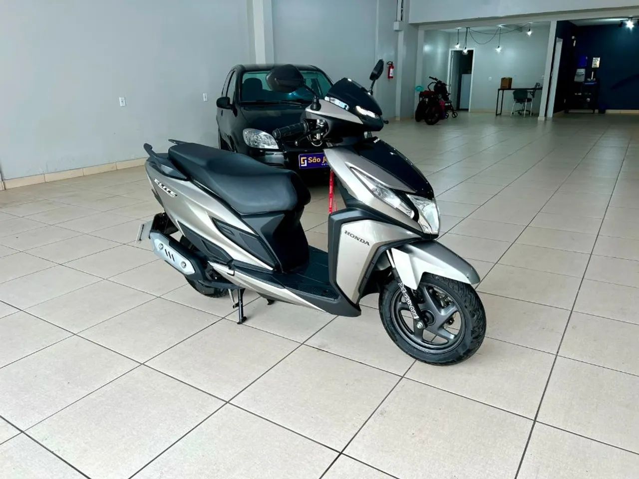 ELITE 125 - Único Dono! 1400 kms! - Foto 5