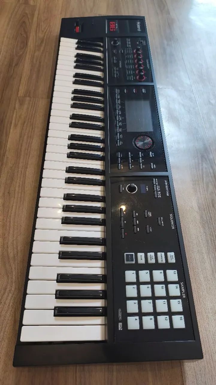 Roland FA 06 impecável  - Foto 5