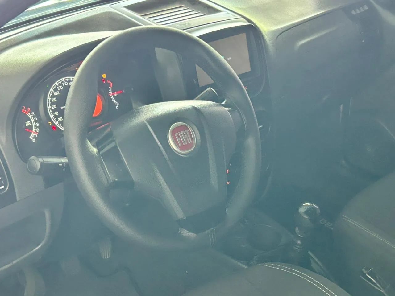 Fiat Strada Working 1.4 MPI Fire Flex 8V CD 2015 - Foto 5