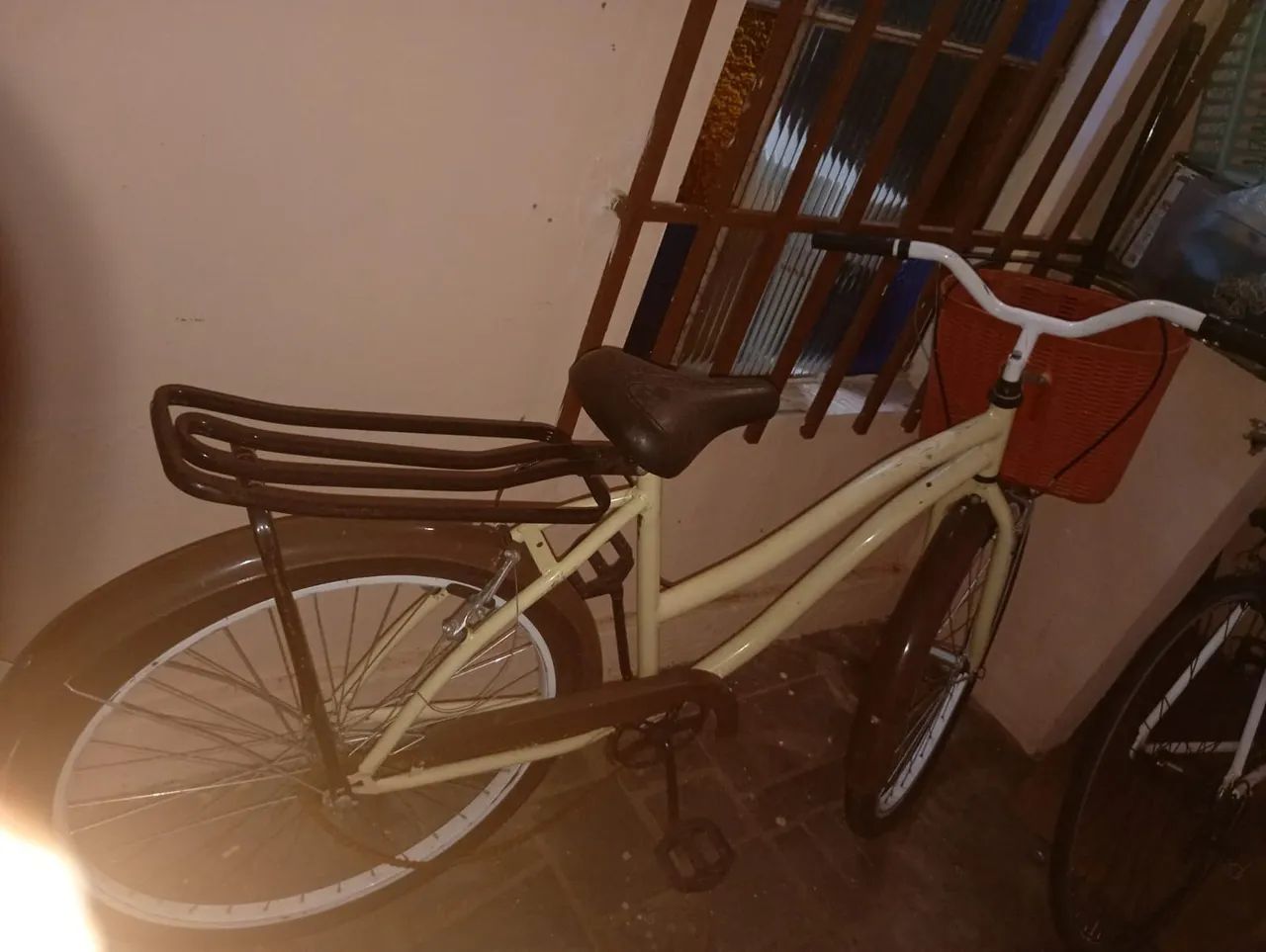 Bike Aro 26 com cestinha e garupa - Foto 3