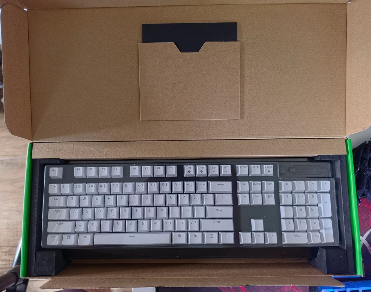  TECLADO RAZER BLACKWIDOW V3 - Foto 3