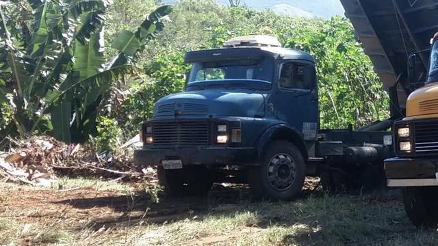 MB 1313 Truck ROUBADO