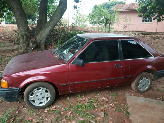 Vendo Escort GL 86 vermelho - Foto 3