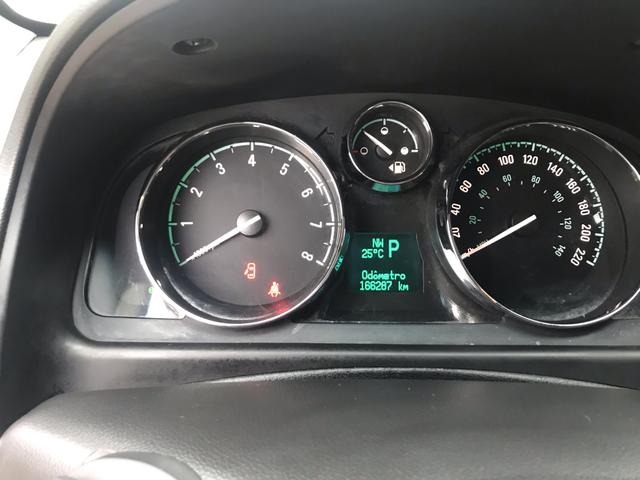 Vendo GM Captiva prata 2010/11, completíssima, muito conservada - Foto 10