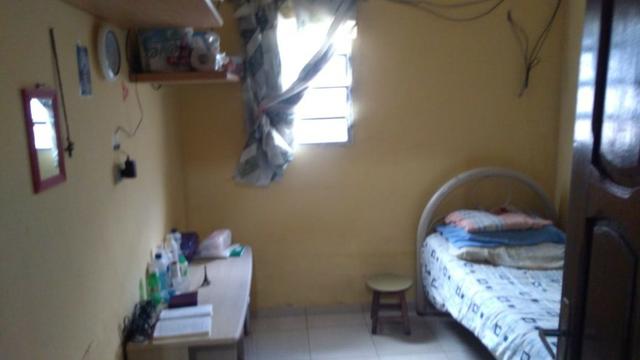 Vende-se um Prédio com 3 Casas - Foto 9
