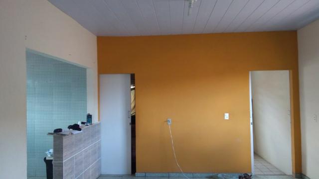 Vende-se um Prédio com 3 Casas - Foto 4