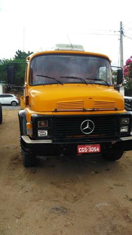 Vendo caminhões no pipa ou no chassis - Foto 2