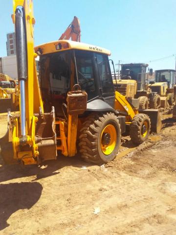 Retroescavadeiras Jcb 4x4 2013