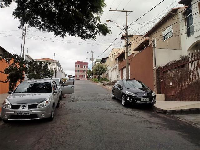Casa à venda com 3 dormitórios em Álvaro camargos, Belo horizonte cod:1179 - Foto 2
