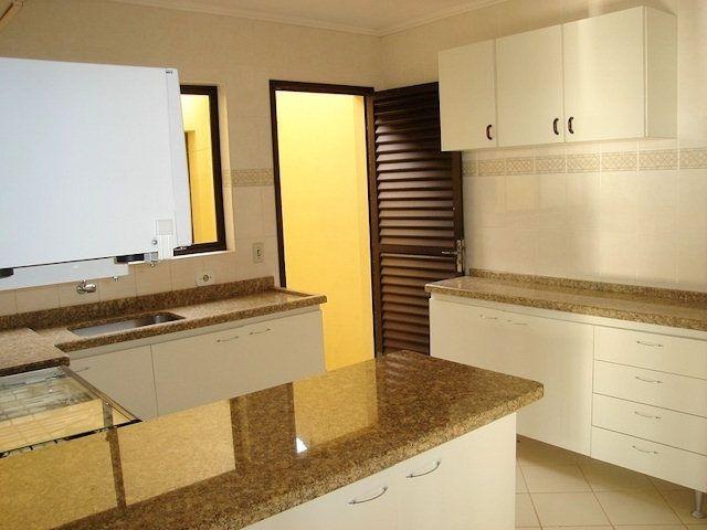 Residência em Itapoá ,5q.(4suítes), hidro, snooker, wifi,60m do mar, monitoramento 24h - Foto 17