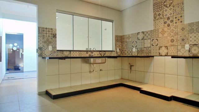 Magnifico sobrado moderno! 04 quartos, 02 suítes, espaço verde! - Foto 13
