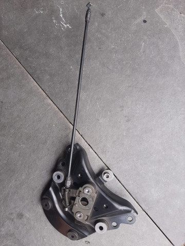 Trava do banco da Triumph Street Triple 675