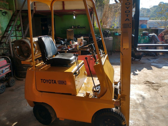 EMPILHADEIRA TOYOTA - Foto 3