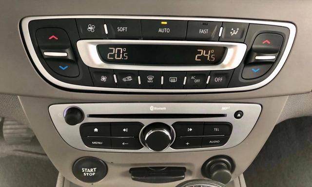 FLUENCE 2016/2016 2.0 PRIVILÉGE 16V FLEX 4P AUTOMÁTICO - Foto 16